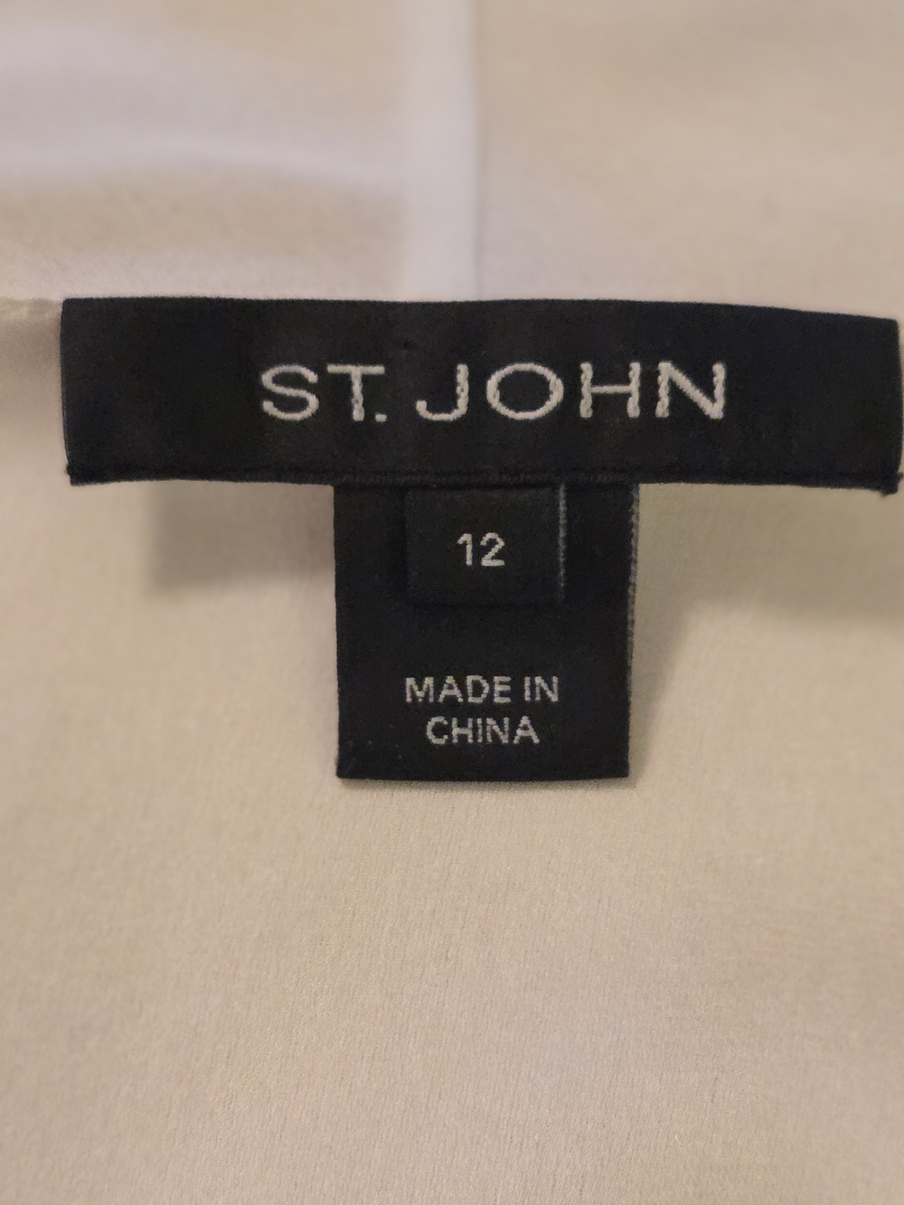 St. John White Tie-Neck Pintuck Blouse - Picture 4 of 5